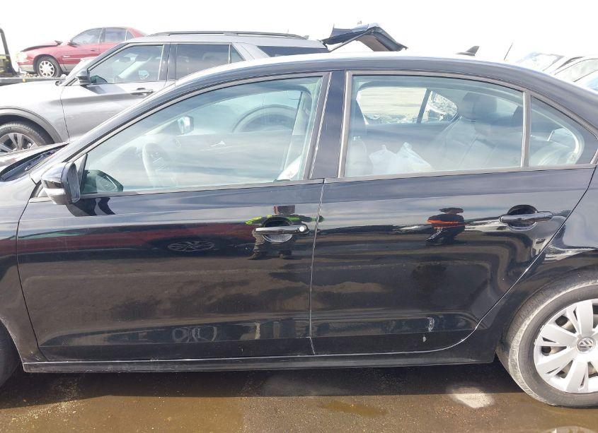 Photo 14 of 2014 Volkswagen Jetta 1.8T SE (VIN 3VWD17AJXEM400812)