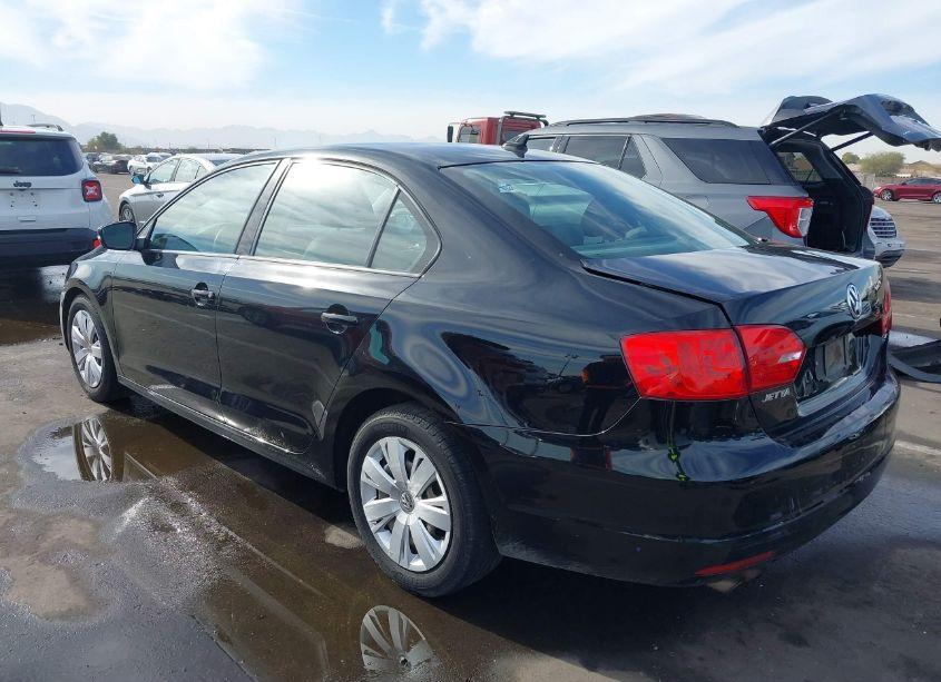 Photo 3 of 2014 Volkswagen Jetta 1.8T SE (VIN 3VWD17AJXEM400812)
