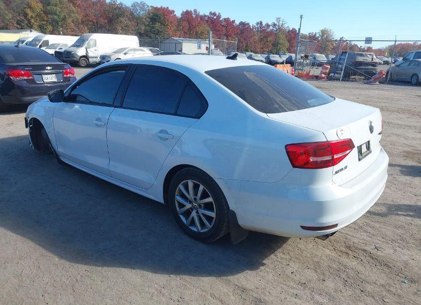Photo 3 of 2015 Volkswagen Jetta 1.8T SE (VIN 3VWD17AJXFM212180)