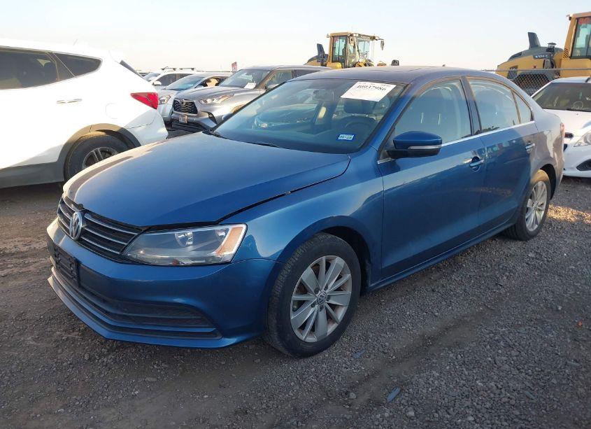 Photo 2 of 2015 Volkswagen Jetta 1.8T SE (VIN 3VWD17AJXFM259239)