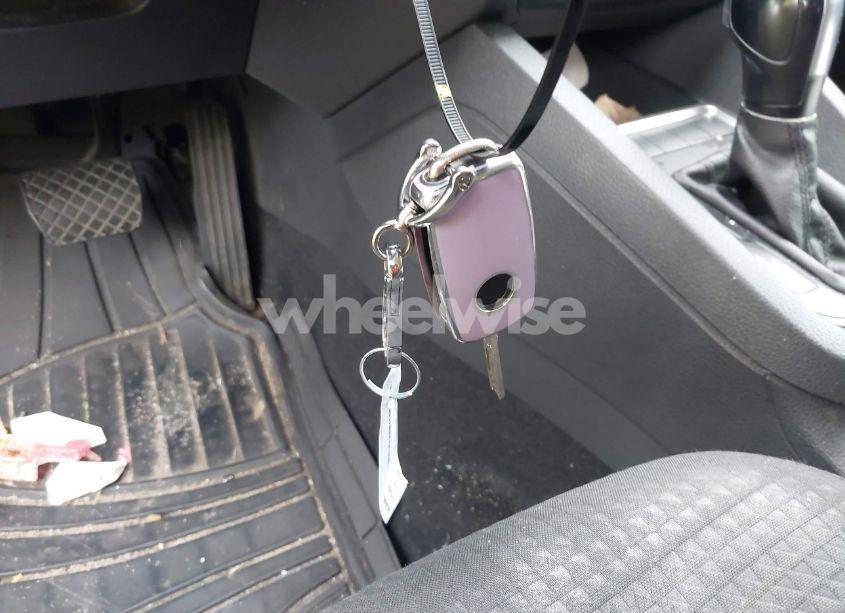 Photo 11 of 2015 Volkswagen Jetta 1.8T SE (VIN 3VWD17AJXFM334862)