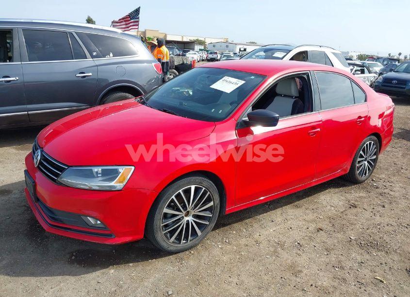 Photo 2 of 2015 Volkswagen Jetta 1.8T SPORT (VIN 3VWD17AJXFM427865)