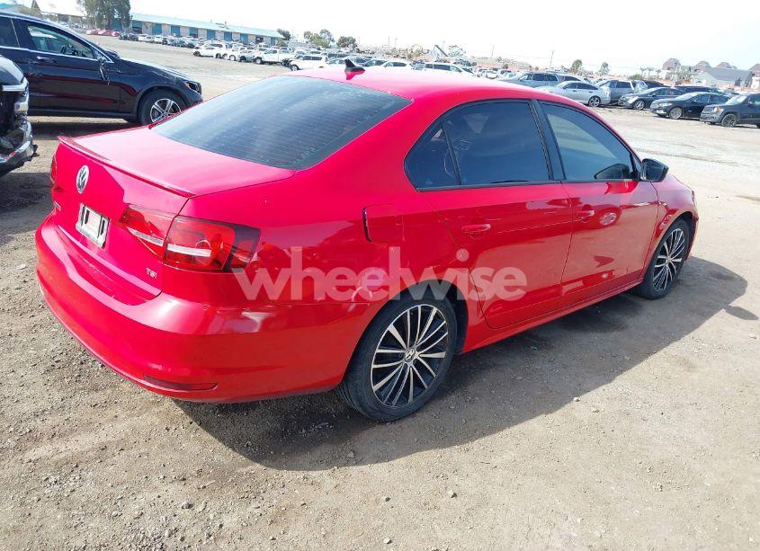 Photo 4 of 2015 Volkswagen Jetta 1.8T SPORT (VIN 3VWD17AJXFM427865)