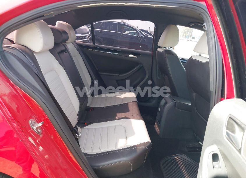 Photo 8 of 2015 Volkswagen Jetta 1.8T SPORT (VIN 3VWD17AJXFM427865)