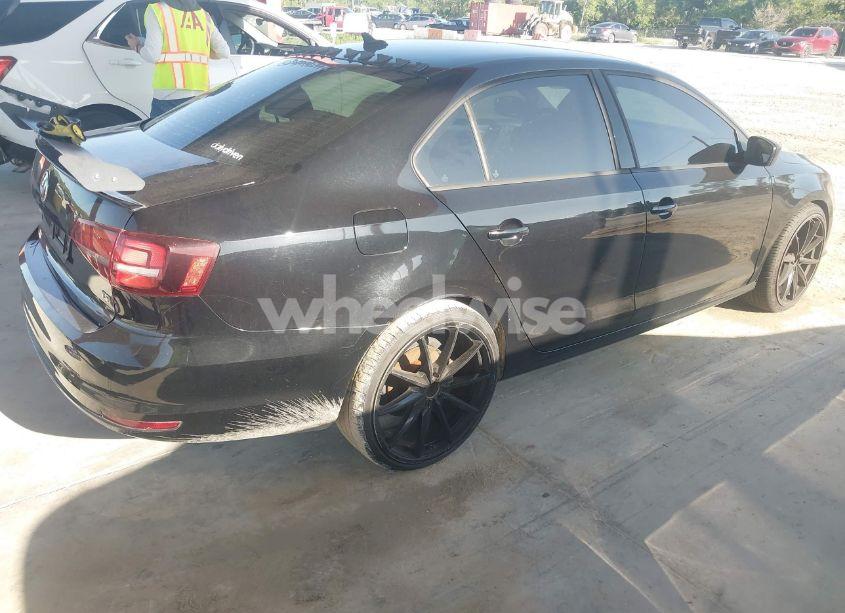 Photo 4 of 2016 Volkswagen Jetta 1.8T SPORT (VIN 3VWD17AJXGM277760)