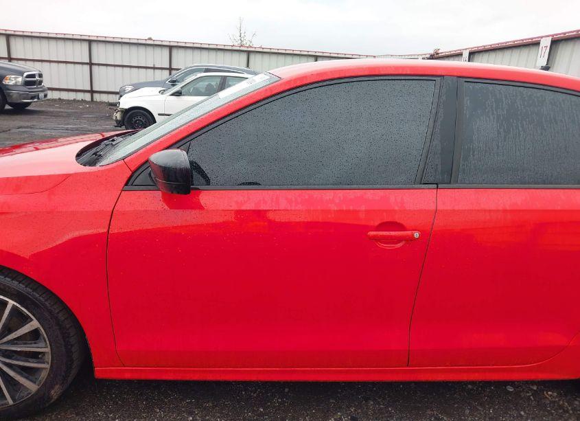 Photo 14 of 2016 Volkswagen Jetta 1.8T SPORT (VIN 3VWD17AJXGM339741)