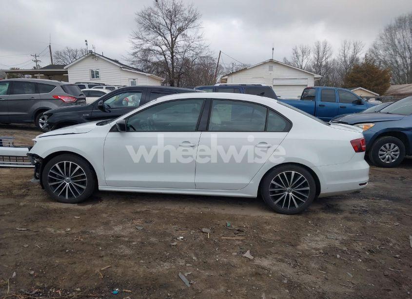 Photo 15 of 2016 Volkswagen Jetta 1.8T SPORT (VIN 3VWD17AJXGM341389)
