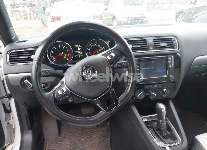 Photo 21 of 2016 Volkswagen Jetta 1.8T SPORT (VIN 3VWD17AJXGM341389)