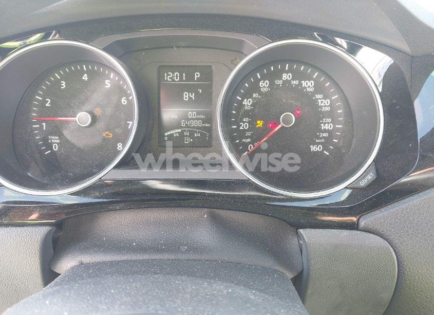 Photo 7 of 2016 Volkswagen Jetta 1.8T SPORT (VIN 3VWD17AJXGM392388)