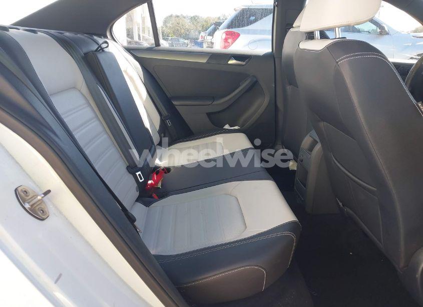 Photo 8 of 2016 Volkswagen Jetta 1.8T SPORT (VIN 3VWD17AJXGM392388)