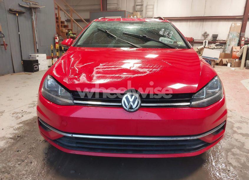 Photo 12 of 2018 Volkswagen Golf SPORTWAGEN TSI S/TSI SE (VIN 3VWD17AU4JM754653)