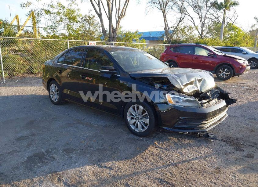 2016 Volkswagen Jetta 1.4T SE (VIN 3VWD67AJ0GM244090) main photo