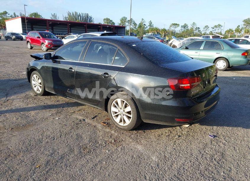 Photo 3 of 2016 Volkswagen Jetta 1.4T SE (VIN 3VWD67AJ0GM244090)