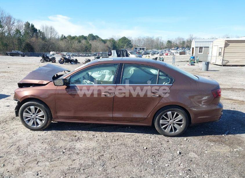 Photo 15 of 2016 Volkswagen Jetta 1.4T SE (VIN 3VWD67AJ0GM415727)