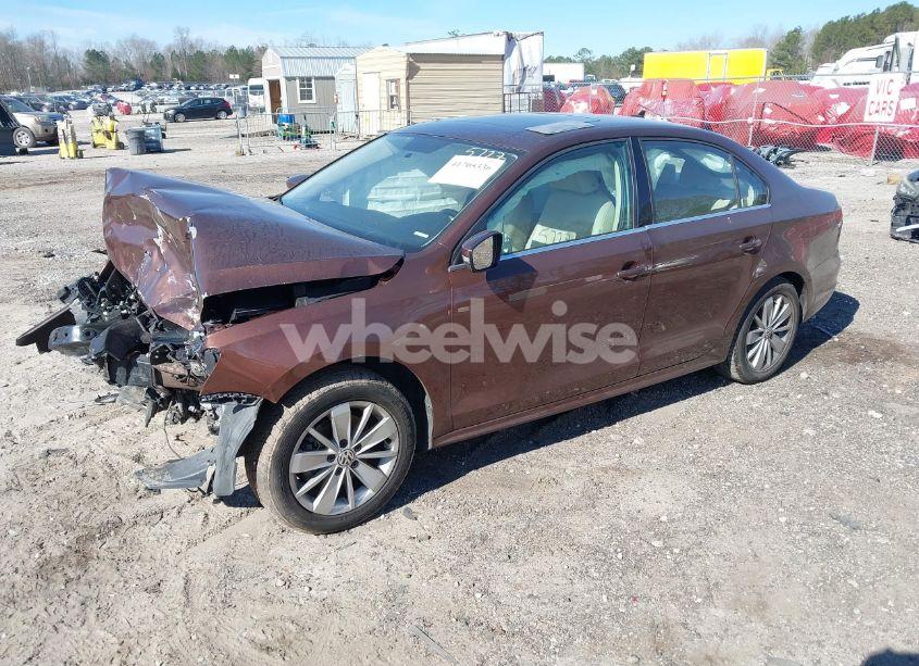 Photo 2 of 2016 Volkswagen Jetta 1.4T SE (VIN 3VWD67AJ0GM415727)