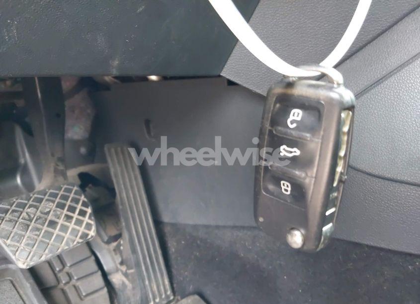 Photo 11 of 2016 Volkswagen Jetta 1.4T SE (VIN 3VWD67AJ1GM261996)