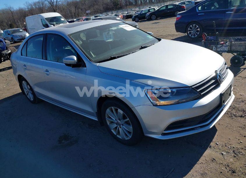 2016 Volkswagen Jetta 1.4T SE (VIN 3VWD67AJ1GM311215) main photo