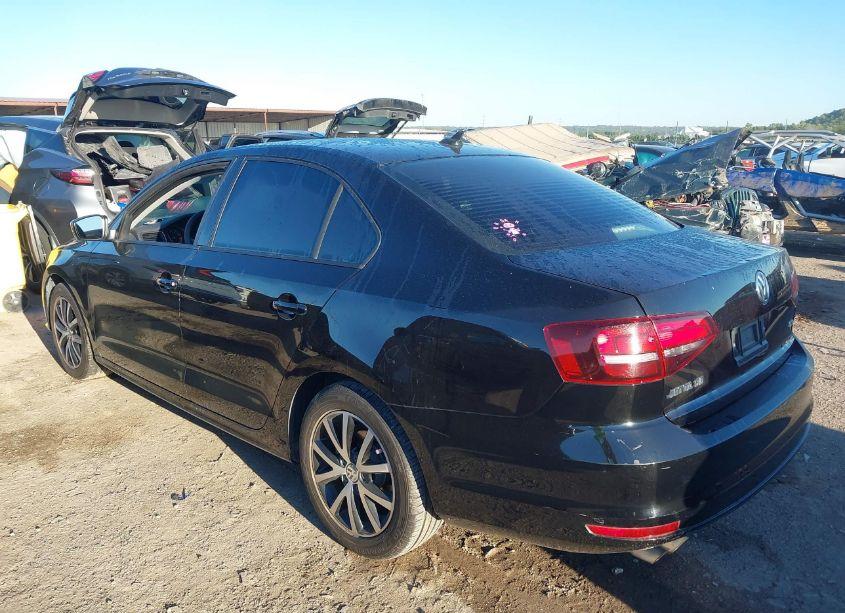 Photo 3 of 2016 Volkswagen Jetta 1.4T SE (VIN 3VWD67AJ1GM365047)