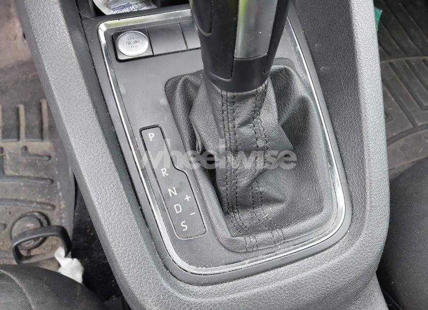 Photo 6 of 2016 Volkswagen Jetta 1.4T SE (VIN 3VWD67AJ2GM274790)