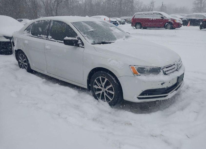 2016 Volkswagen Jetta 1.4T SE (VIN 3VWD67AJ2GM275700) main photo