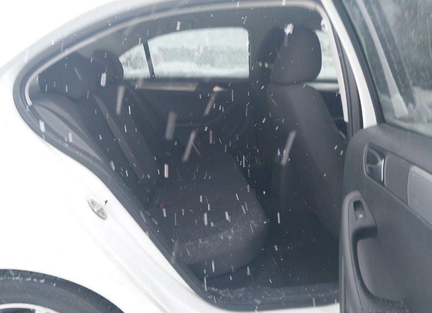 Photo 8 of 2016 Volkswagen Jetta 1.4T SE (VIN 3VWD67AJ2GM275700)