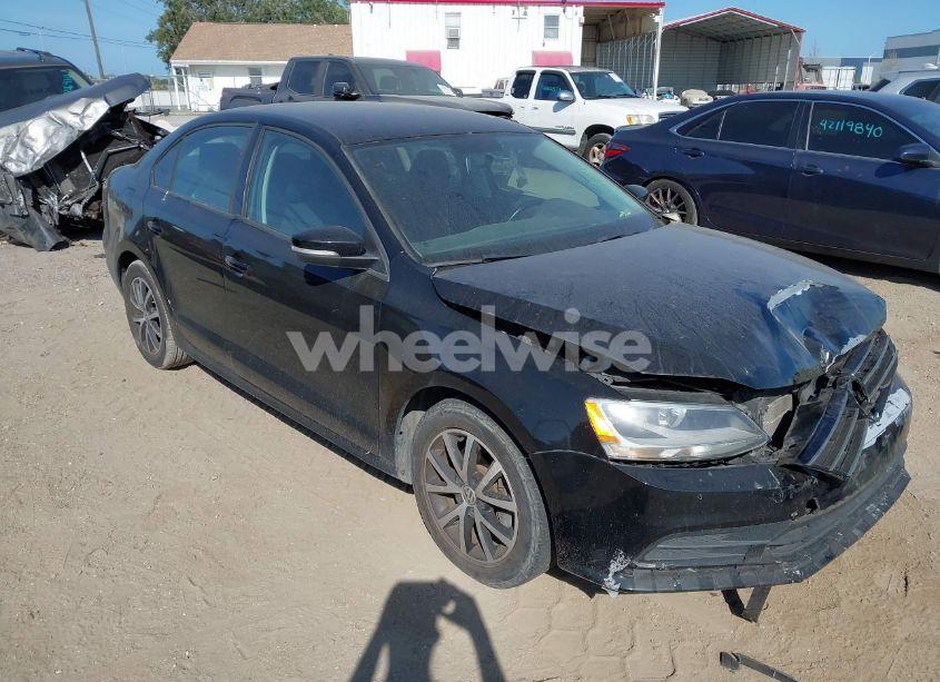 2016 Volkswagen Jetta 1.4T SE (VIN 3VWD67AJ2GM292089) main photo