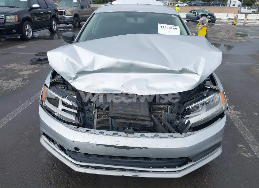 Photo 6 of 2016 Volkswagen Jetta 1.4T SE (VIN 3VWD67AJ3GM243385)