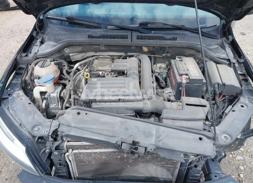 Photo 10 of 2016 Volkswagen Jetta 1.4T SE (VIN 3VWD67AJ3GM258243)