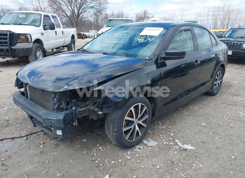 Photo 2 of 2016 Volkswagen Jetta 1.4T SE (VIN 3VWD67AJ3GM258243)