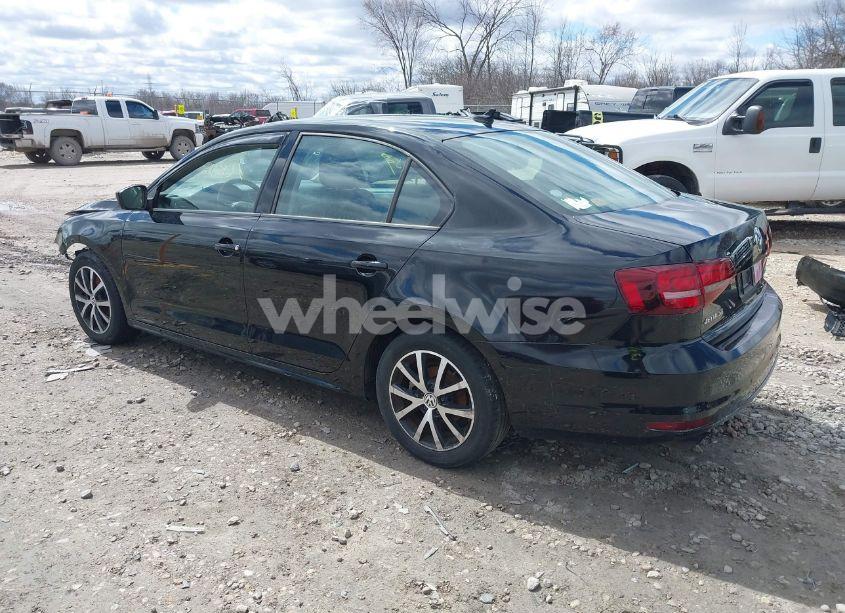 Photo 3 of 2016 Volkswagen Jetta 1.4T SE (VIN 3VWD67AJ3GM258243)