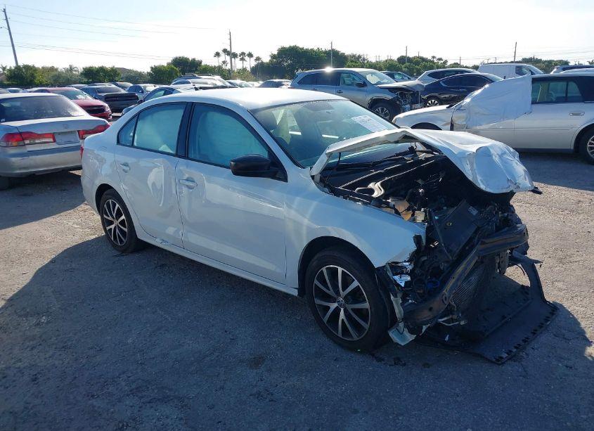 2016 Volkswagen Jetta 1.4T SE (VIN 3VWD67AJ3GM276032) main photo