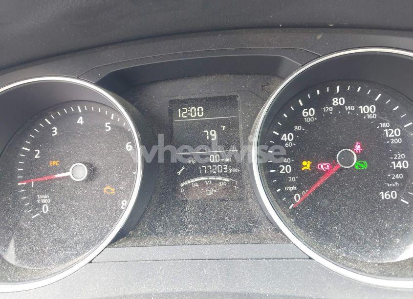 Photo 7 of 2016 Volkswagen Jetta SE (VIN 3VWD67AJ4GM259739)