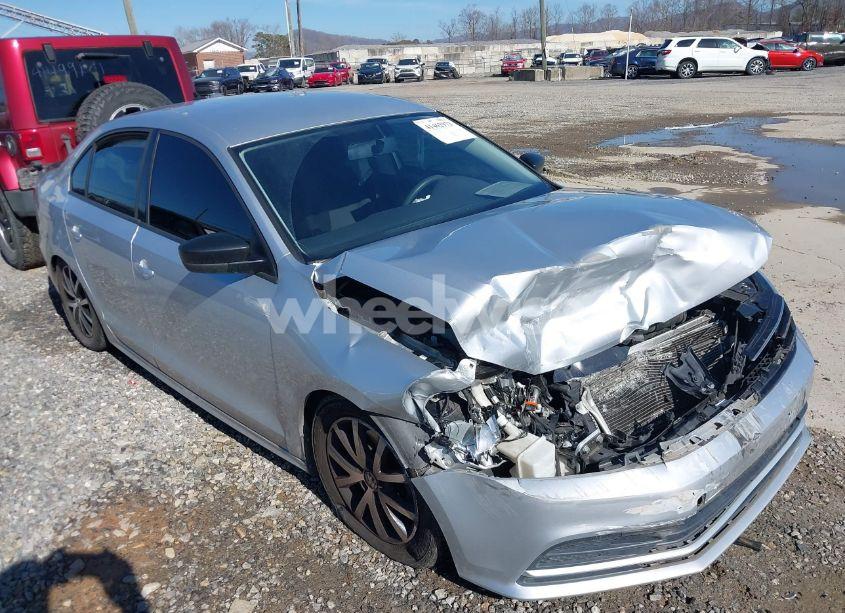 2016 Volkswagen Jetta 1.4T SE (VIN 3VWD67AJ4GM319955) main photo