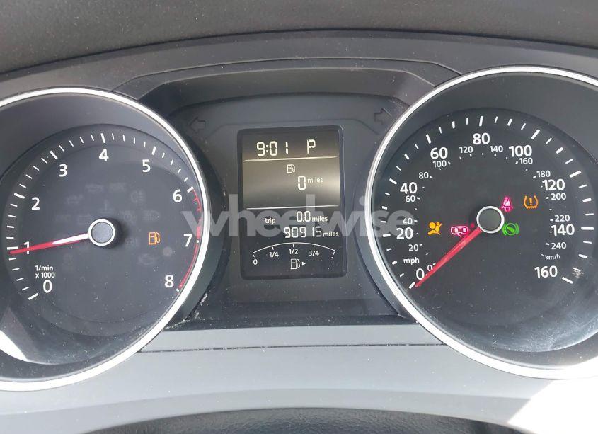 Photo 7 of 2016 Volkswagen Jetta 1.4T SE (VIN 3VWD67AJ4GM389987)