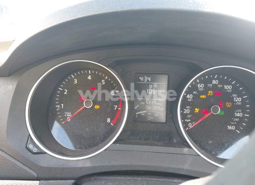 Photo 7 of 2016 Volkswagen Jetta 1.4T SE (VIN 3VWD67AJ4GM400731)