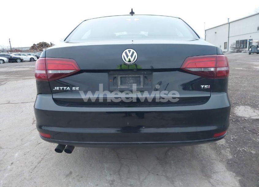 Photo 16 of 2016 Volkswagen Jetta 1.4T SE (VIN 3VWD67AJ4GM403919)