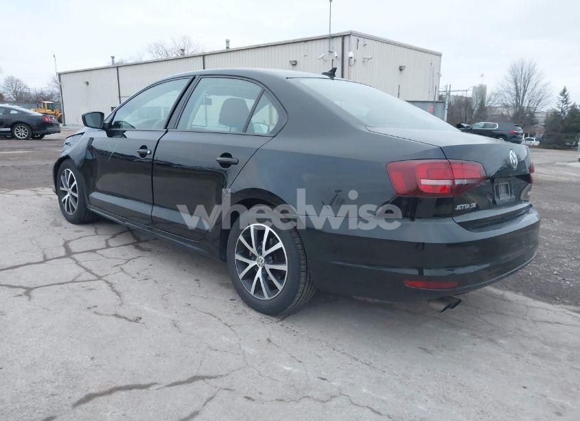 Photo 3 of 2016 Volkswagen Jetta 1.4T SE (VIN 3VWD67AJ4GM403919)