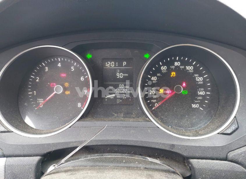 Photo 7 of 2016 Volkswagen Jetta 1.4T SE (VIN 3VWD67AJ5GM221145)