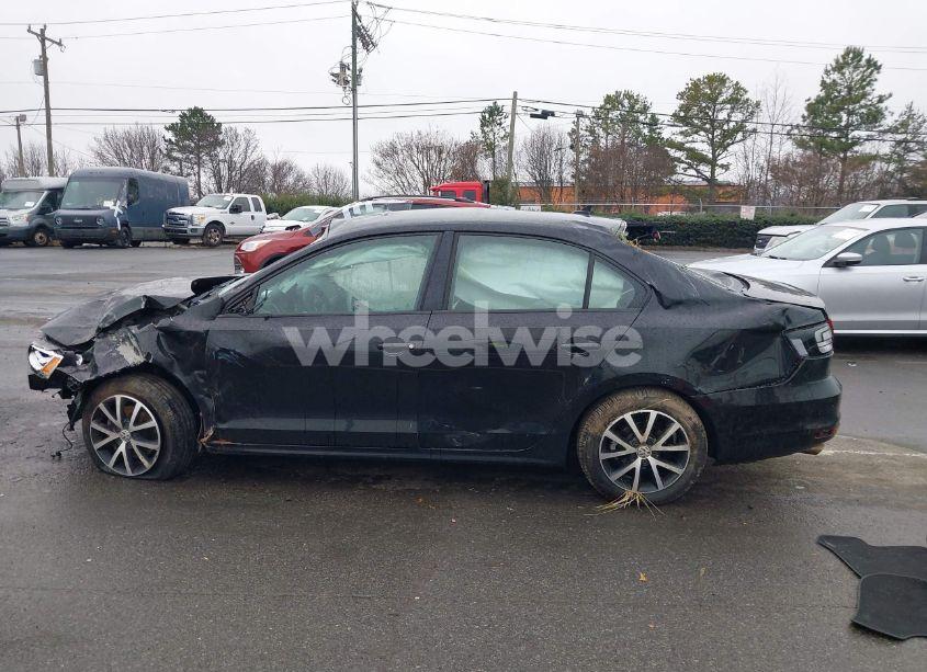 Photo 13 of 2016 Volkswagen Jetta 1.4T SE (VIN 3VWD67AJ5GM255201)