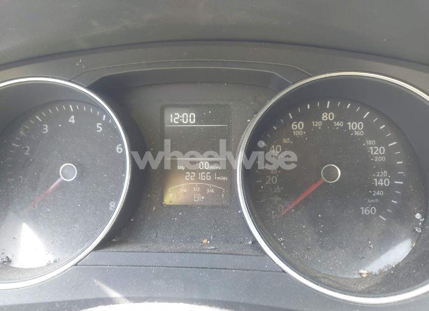 Photo 7 of 2016 Volkswagen Jetta 1.4T SE (VIN 3VWD67AJ5GM396639)