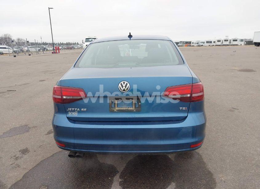 Photo 16 of 2016 Volkswagen Jetta 1.4T SE (VIN 3VWD67AJ5GM415187)