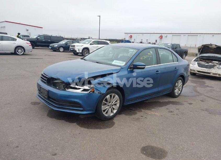 Photo 2 of 2016 Volkswagen Jetta 1.4T SE (VIN 3VWD67AJ5GM415187)