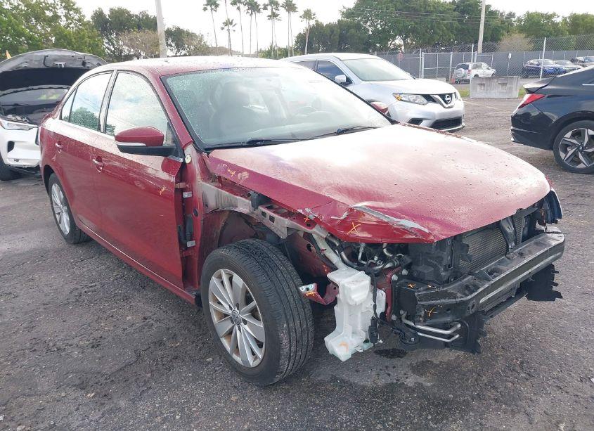 Photo 6 of 2016 Volkswagen Jetta 1.4T SE (VIN 3VWD67AJ6GM335347)