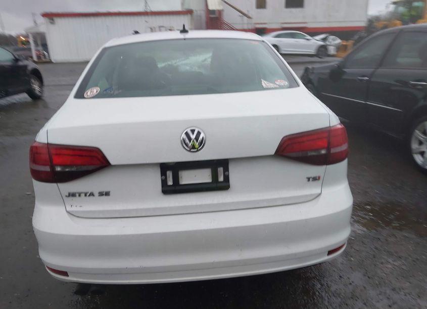 Photo 16 of 2016 Volkswagen Jetta 1.4T SE (VIN 3VWD67AJ6GM350950)