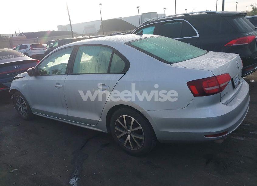 Photo 14 of 2016 Volkswagen Jetta 1.4T SE (VIN 3VWD67AJ7GM225715)