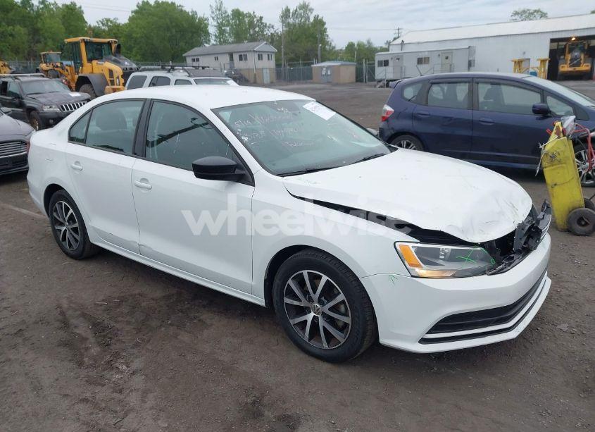 2016 Volkswagen Jetta 1.4T SE (VIN 3VWD67AJ7GM269665) main photo