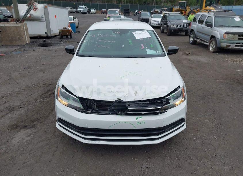 Photo 12 of 2016 Volkswagen Jetta 1.4T SE (VIN 3VWD67AJ7GM269665)