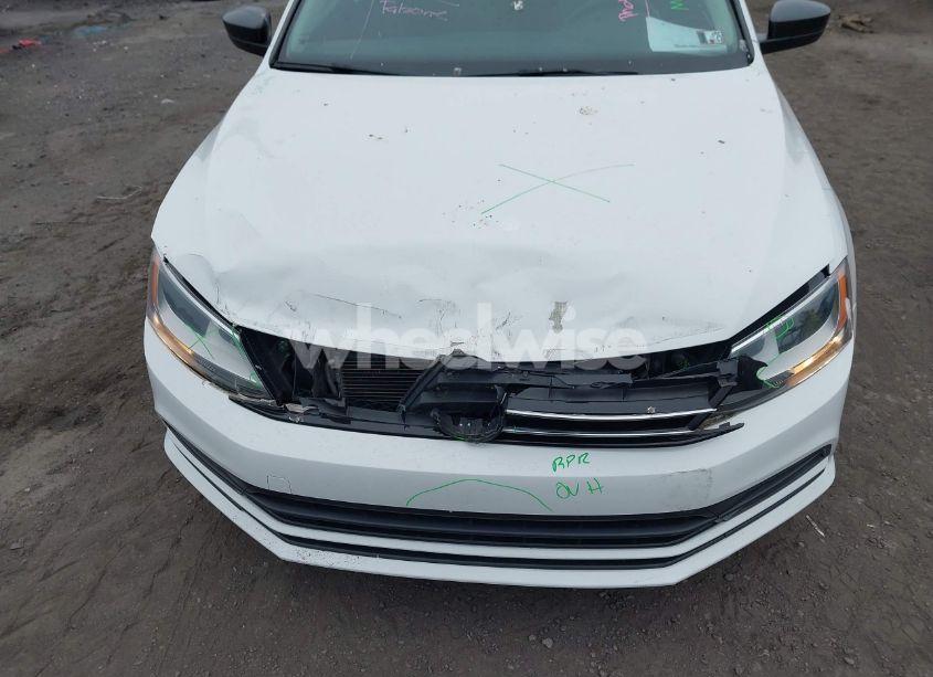 Photo 6 of 2016 Volkswagen Jetta 1.4T SE (VIN 3VWD67AJ7GM269665)