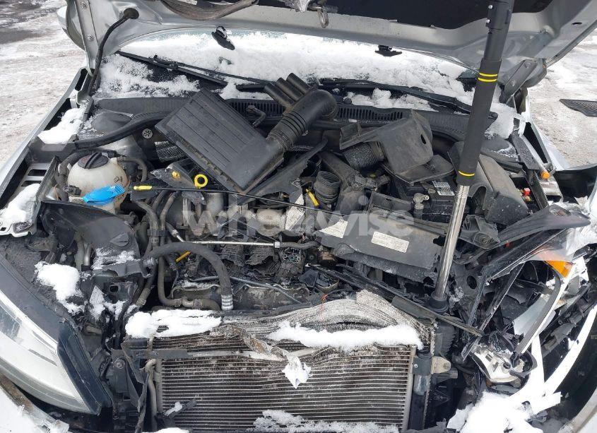 Photo 10 of 2016 Volkswagen Jetta 1.4T SE (VIN 3VWD67AJ7GM312272)