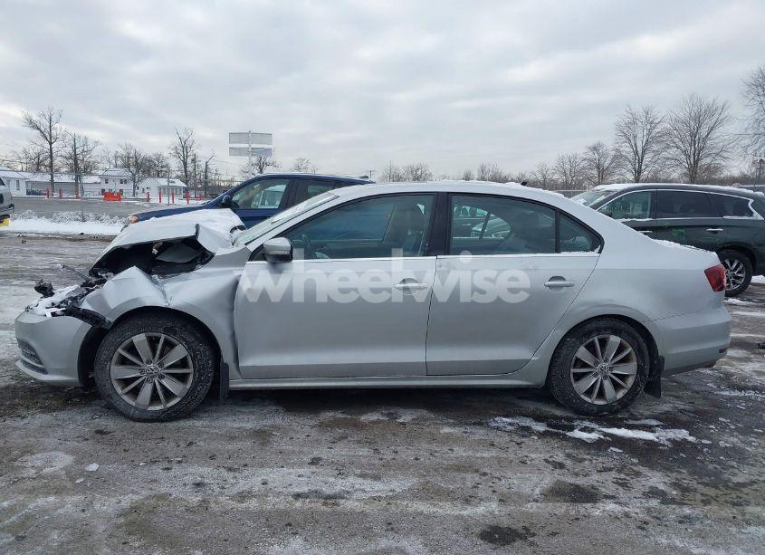 Photo 14 of 2016 Volkswagen Jetta 1.4T SE (VIN 3VWD67AJ7GM312272)
